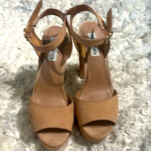 Steve Madden ankle strap platforms Size 7